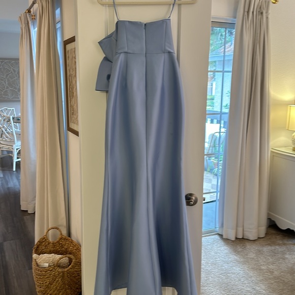 Badgley Mischka strapless bow gown - Picture 4 of 6